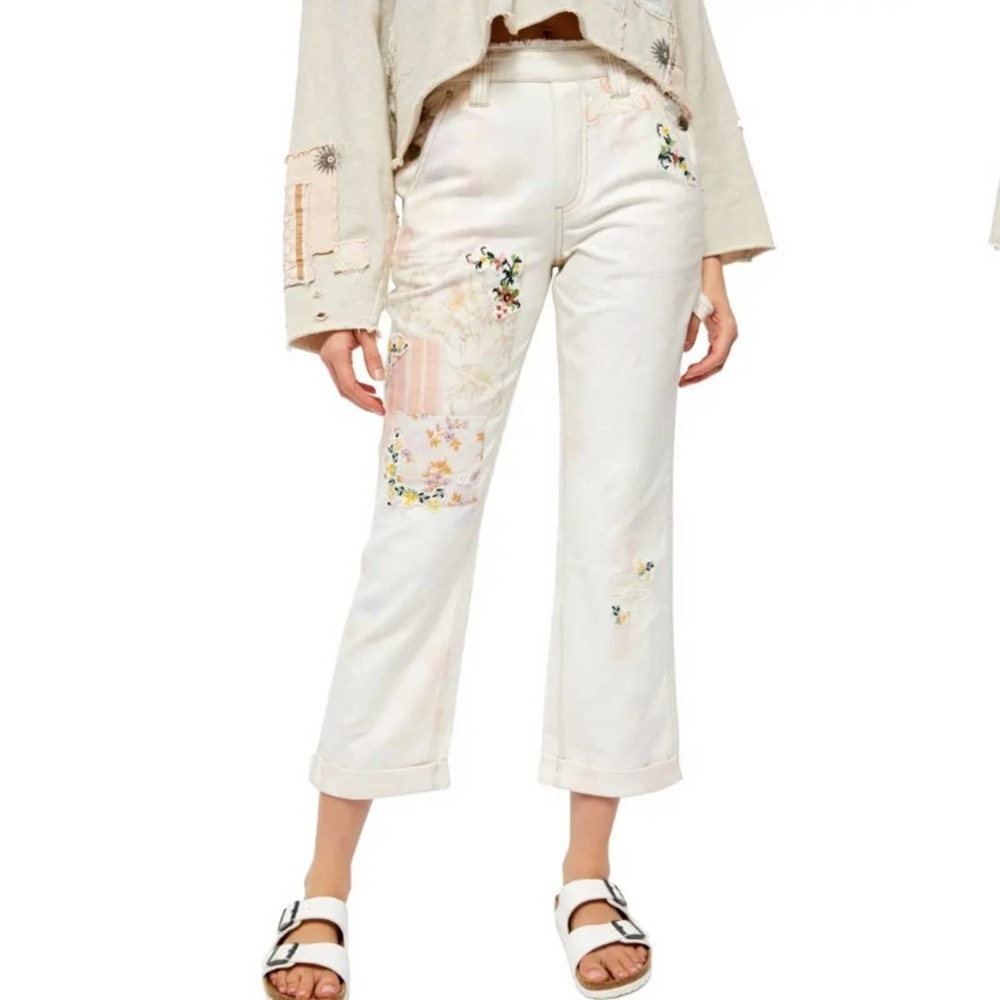 NWT Free People Love Alive Boyfriend Jeans